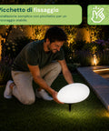 Lampada Solare da Giardino con Telecomando, Luci LED RGB+Bianco, 8 Ore, Batteria Li-ion, Picchetto e Pannello Solare Integrato