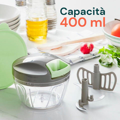 Tritatutto manuale Avilia capacità 400ml in ambiente cucina moderno, accessori inclusi, design pratico e funzionale