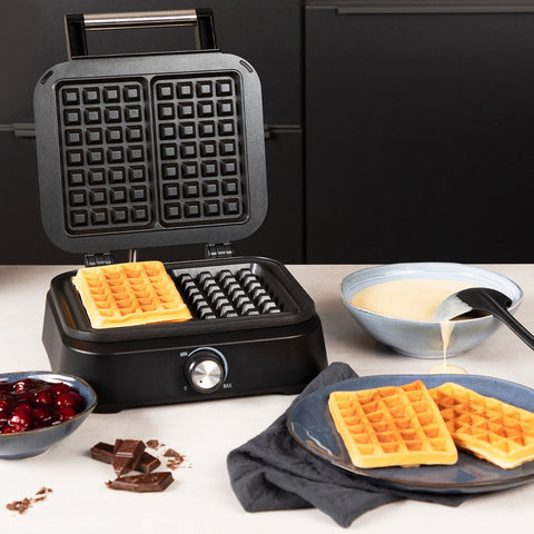 immagine-3-princess-piastra-per-waffle-antiaderente-con-piedini-antiscivolo-1500w-nero-ean-8713016100030