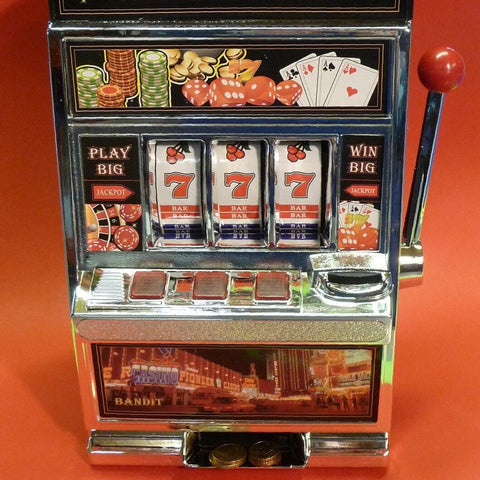 immagine-4-oem-salvadanaio-a-forma-di-slot-machine-con-suono-e-led-ean-4029811281688