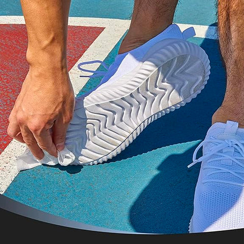 immagine-4-urban-kicks-30-salviette-igienizzanti-per-scarpe-ean-5053249253534